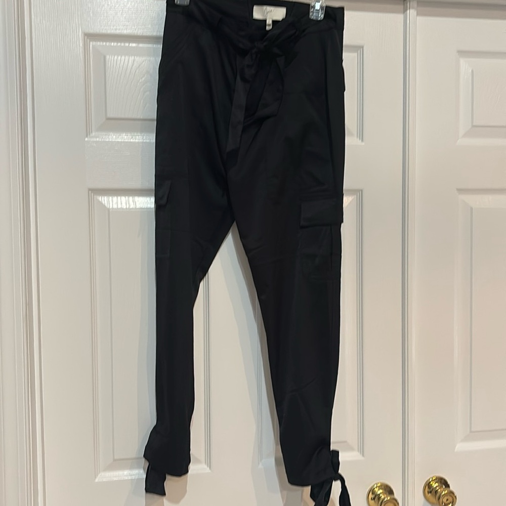 Joie size 2 silk cargo pants